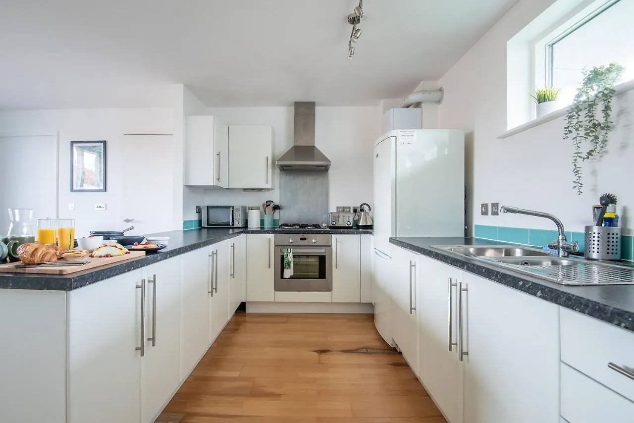 Stunning 2Bed Brick Lane Apartment London