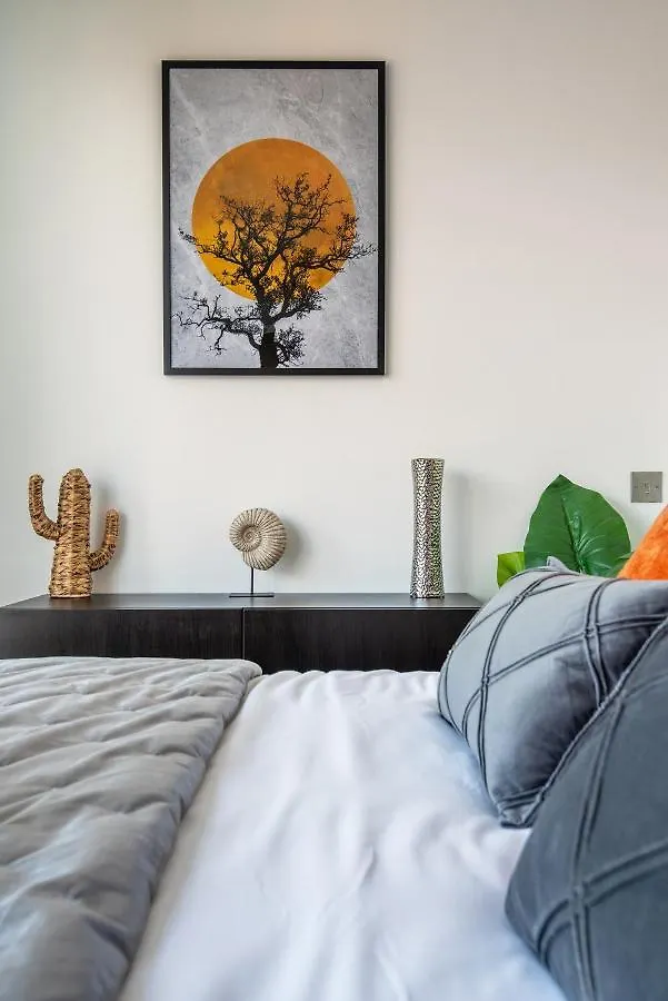 Stunning 2Bed Brick Lane Apartment London