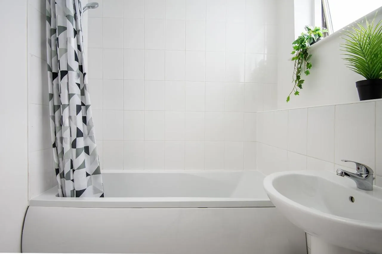 Stunning 2Bed Brick Lane Apartment London